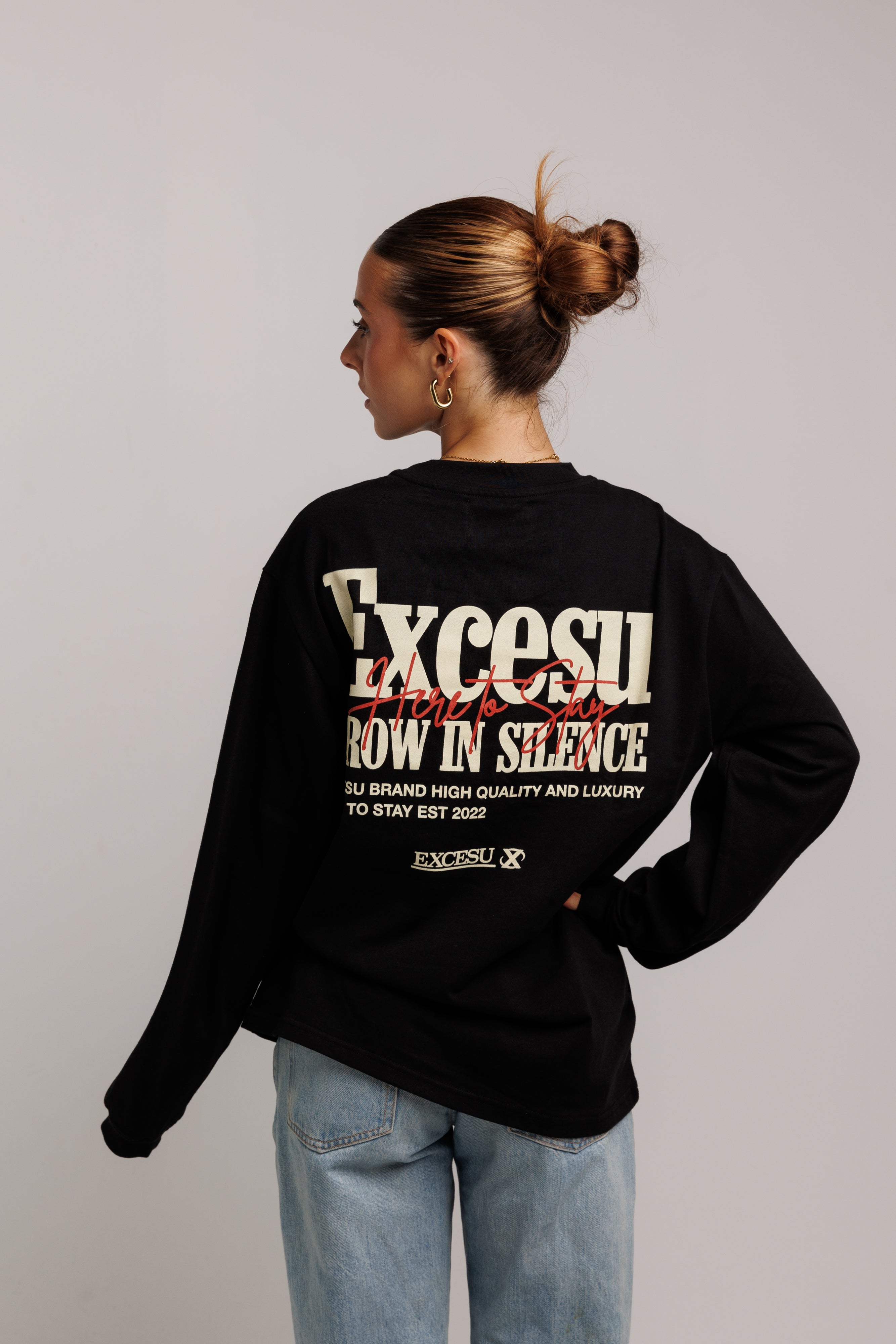 Camiseta negra de manga larga Grow In Silence
