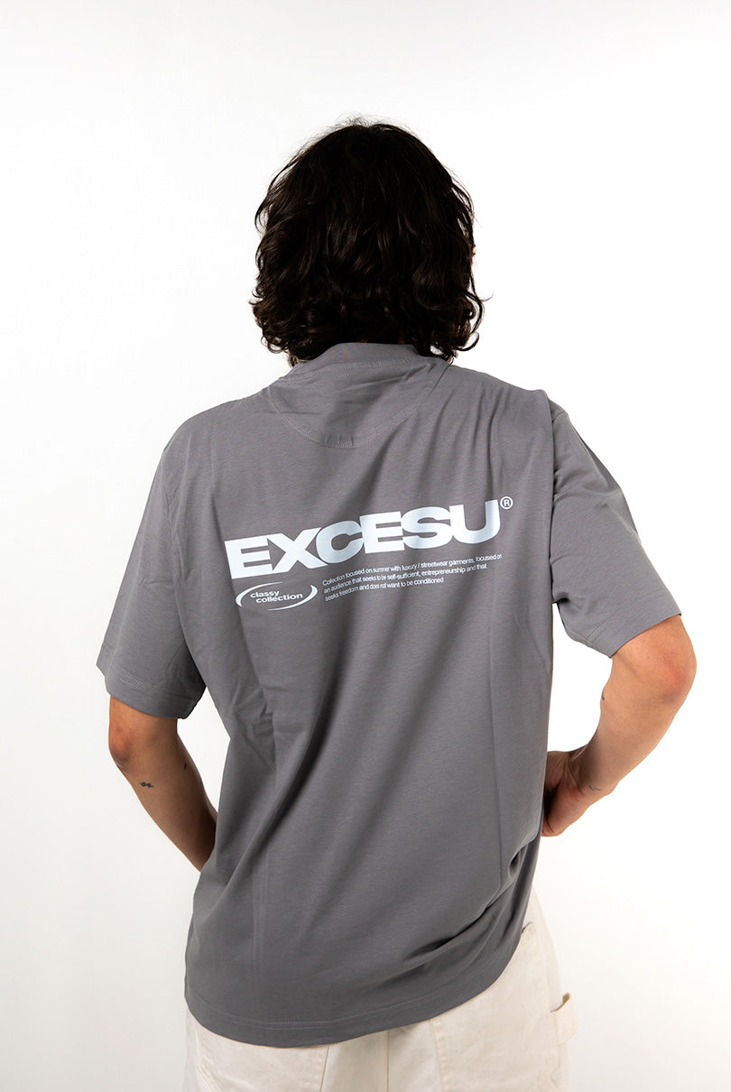 Camiseta Gris Oscuro Oversized Star Excesu