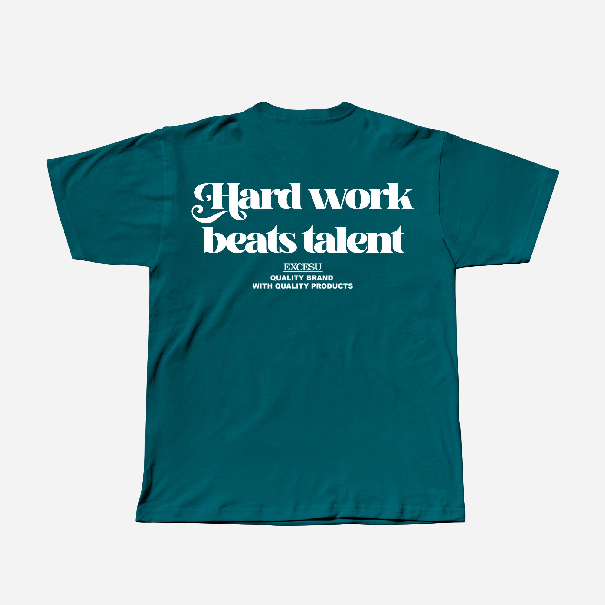 Camiseta Verde Hard Work Beats Talent Excesu